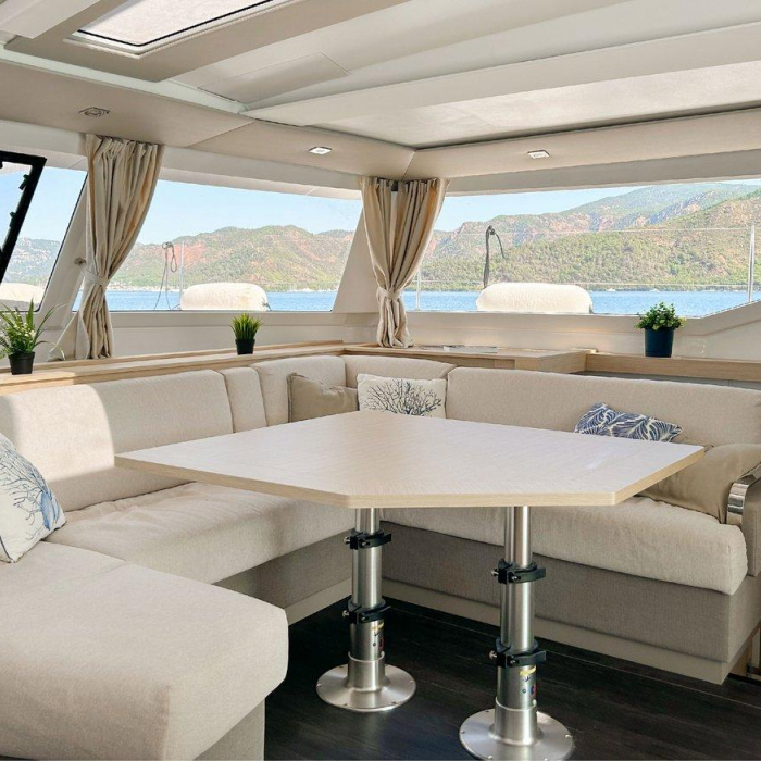 Angara | Fountaine Pajot Tanna 47 photo 16