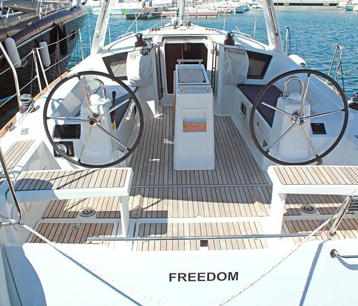 Freedom | Oceanis 38.1 photo 5
