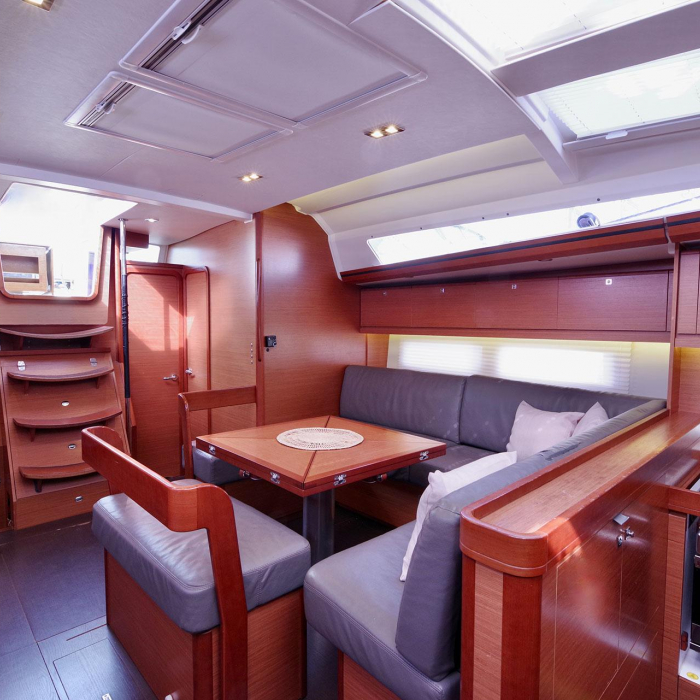 Stella - Water maker, Solar Panel | Dufour 520 GL photo 8