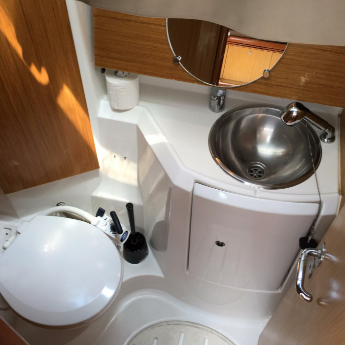 Billis | Sun Odyssey 36i photo 42