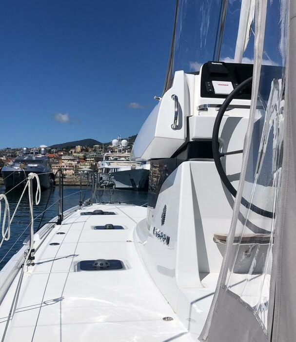 Veryta | Lagoon 42 photo 11