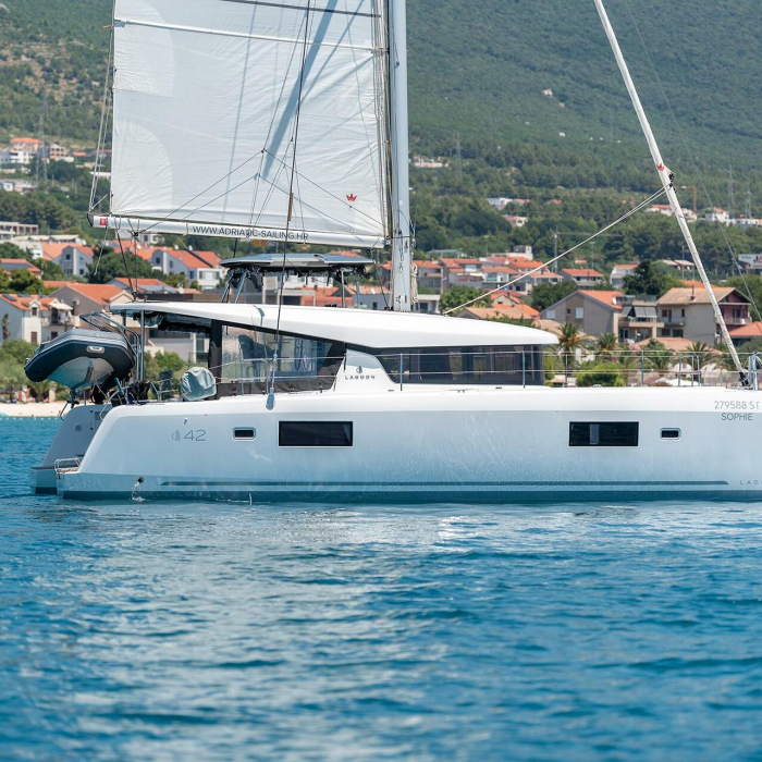 Sophie | Lagoon 42 Owner version photo 19