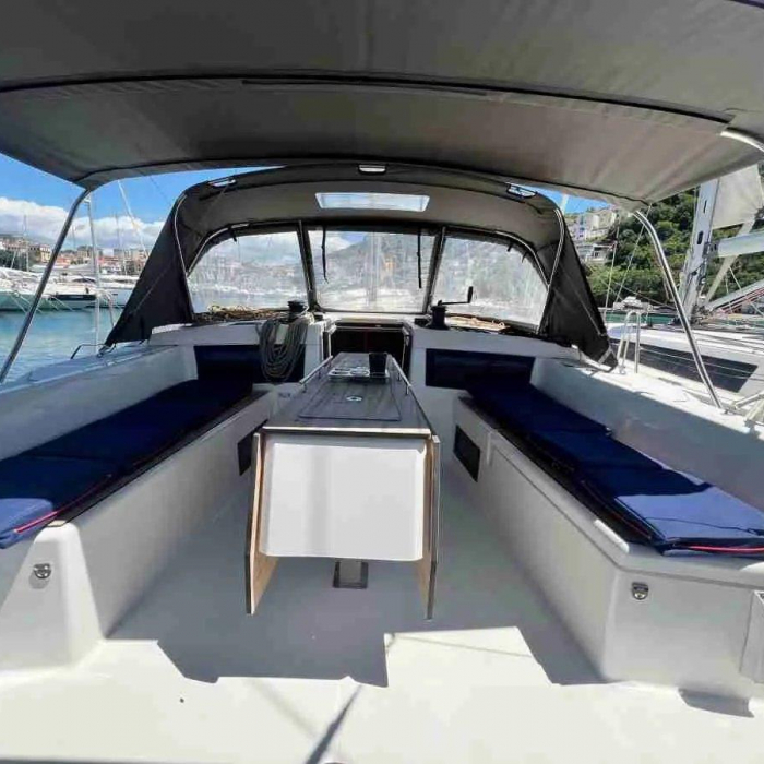 Thalis II | Dufour 470 photo 3