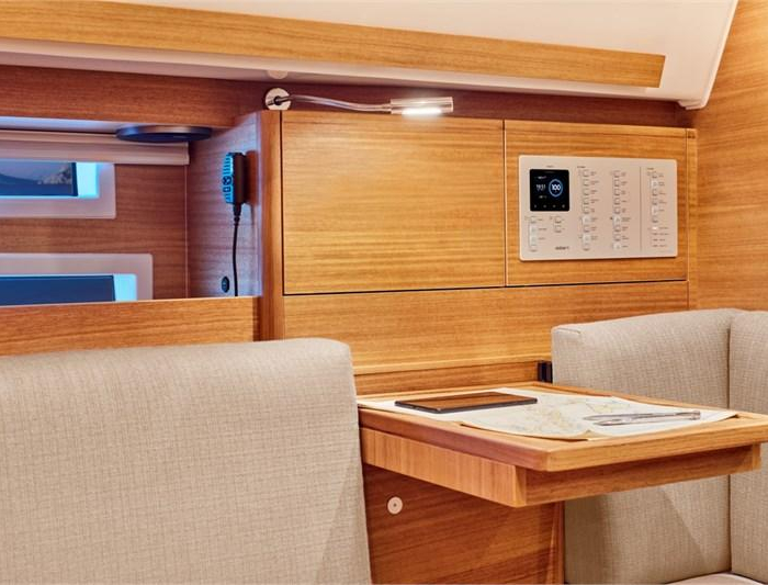 Liana | Elan Impression 40.1 photo 16