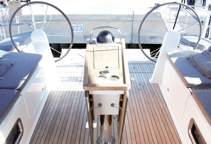 Euphoria (Water Maker) | Bavaria cruiser 51 photo 4