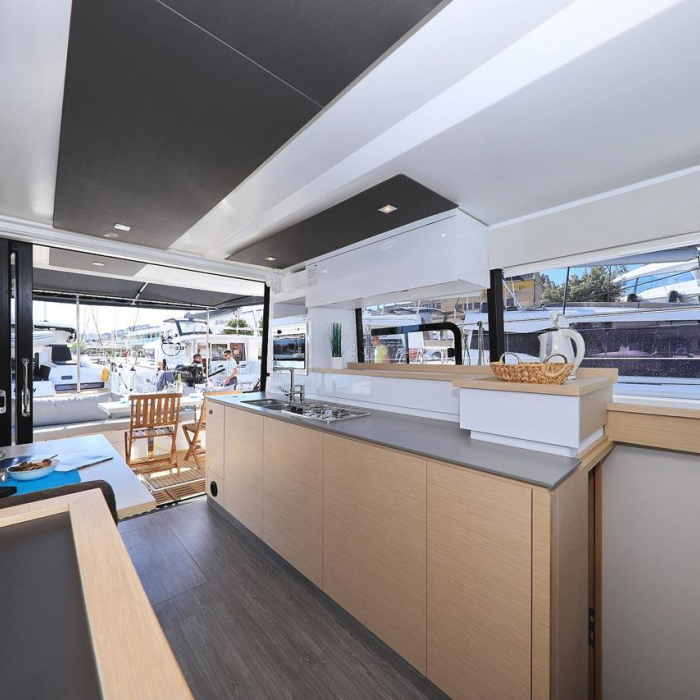 Marlie | Fountaine Pajot MY 37 photo 1