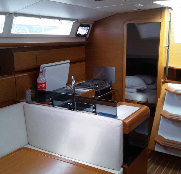 Libera | Sun Odyssey 439 photo 9