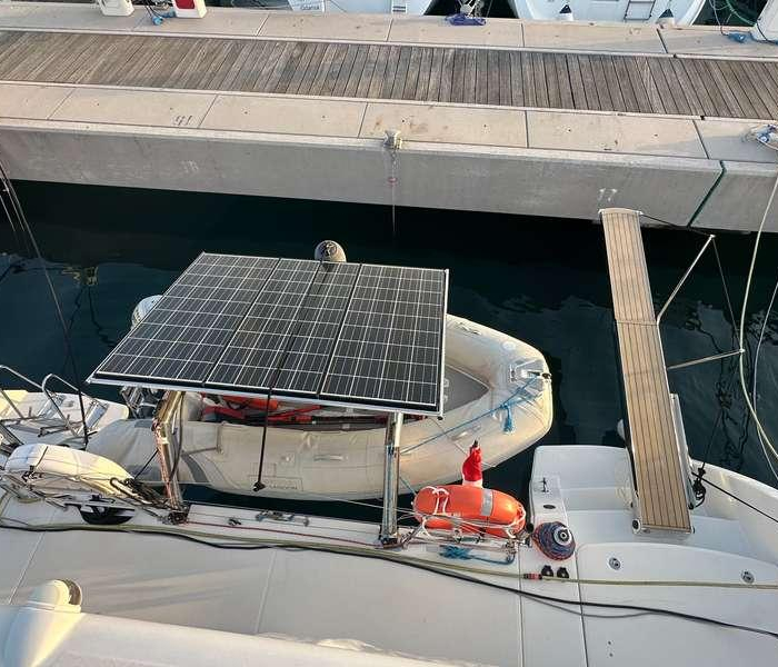 Branchia | Lagoon 450 Fly photo 12