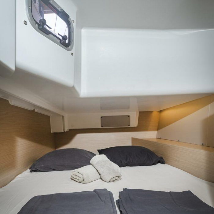 Pink Floyd | Oceanis 34.1 photo 13