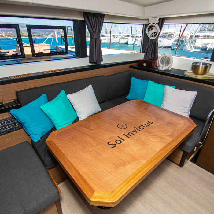 Sol Invictus VIP-equipped | Lagoon 40 photo 27