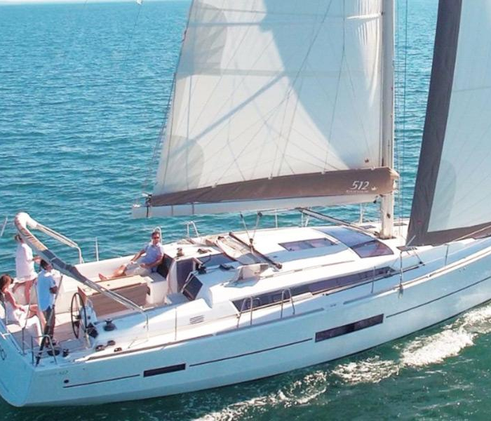 Jana | Dufour 512 Grand Large photo 1