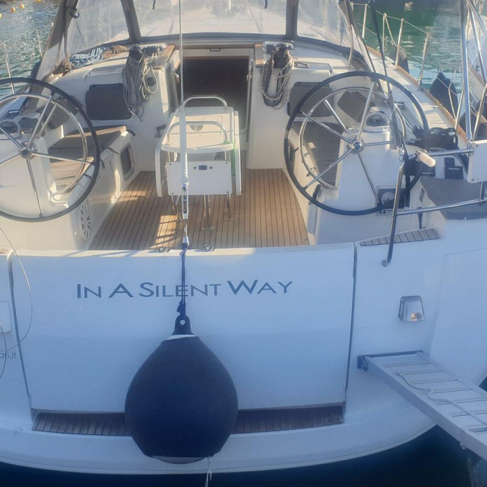 In A Silent Way | Sun Odyssey 519 "In A Silent Way" photo 2