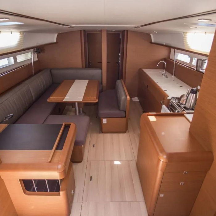 Freya | Sun Odyssey 519 photo 11