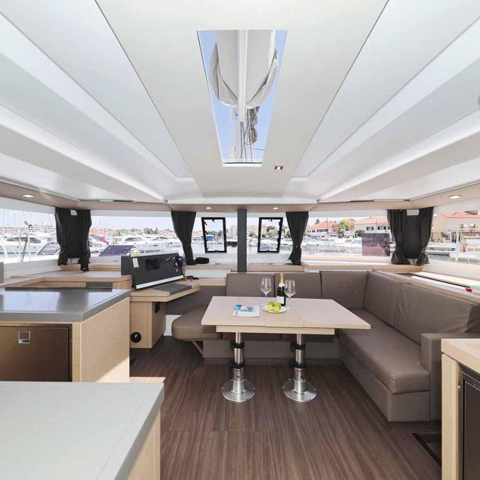 Bella V | Fountaine Pajot Astrea 42 photo 23