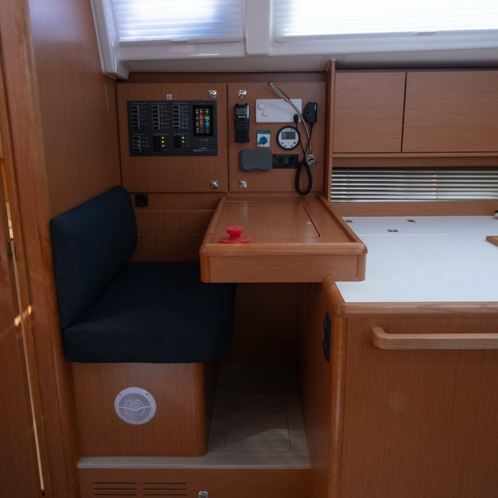 Arke | Bavaria C46 photo 12