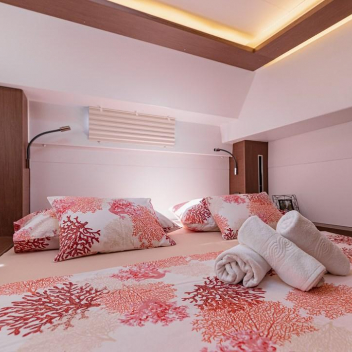 Galeb | Lagoon 46 photo 10