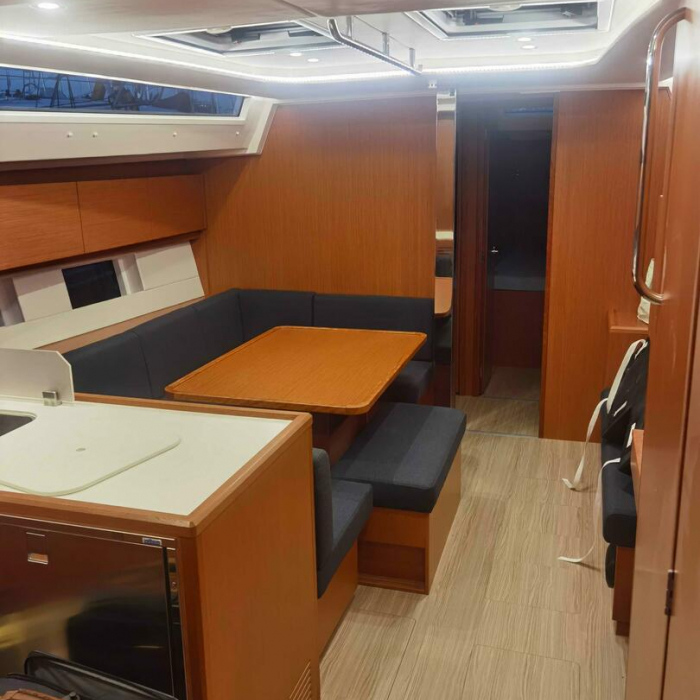 Prestige | Bavaria C45 Holiday photo 12