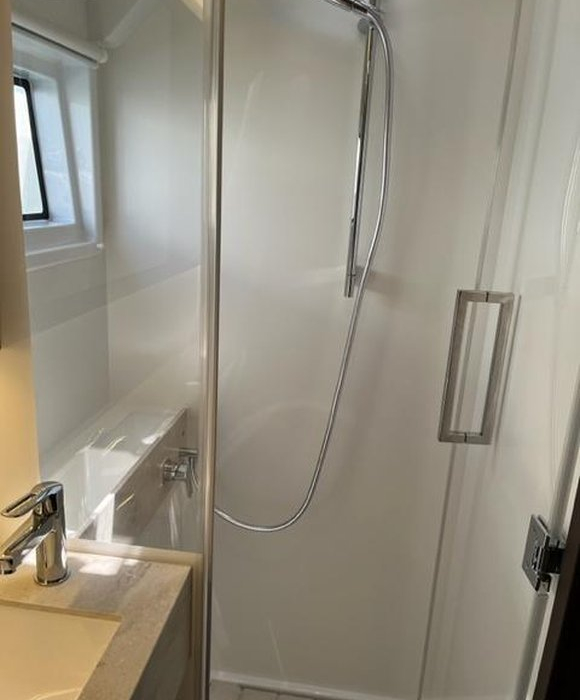 Shilouette | Lagoon 50 photo 14