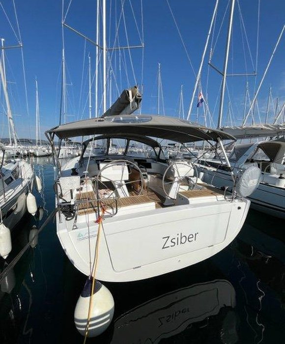 Zsiber | Hanse 455 photo 6