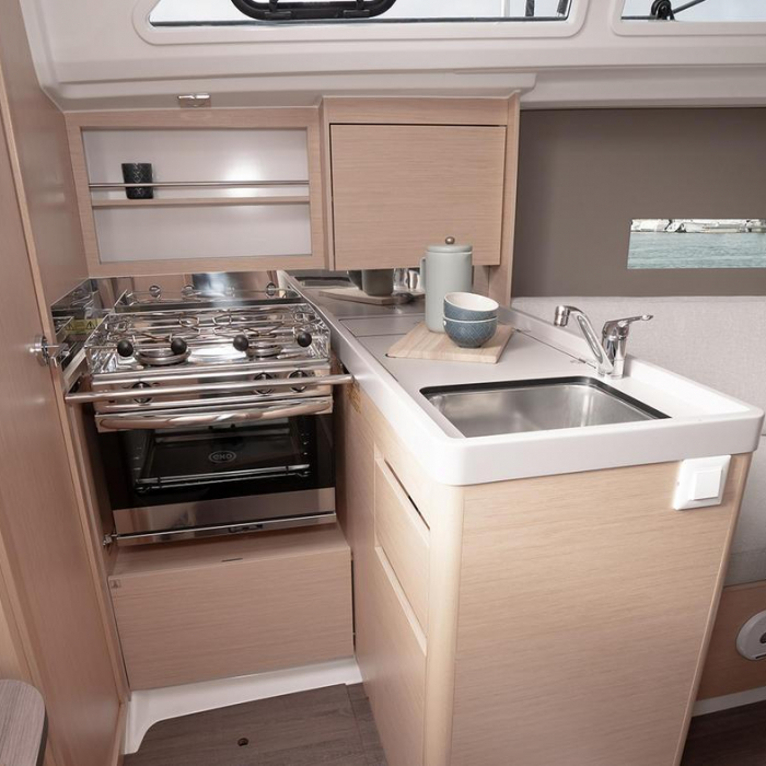 Giugi | Oceanis 30.1 photo 2