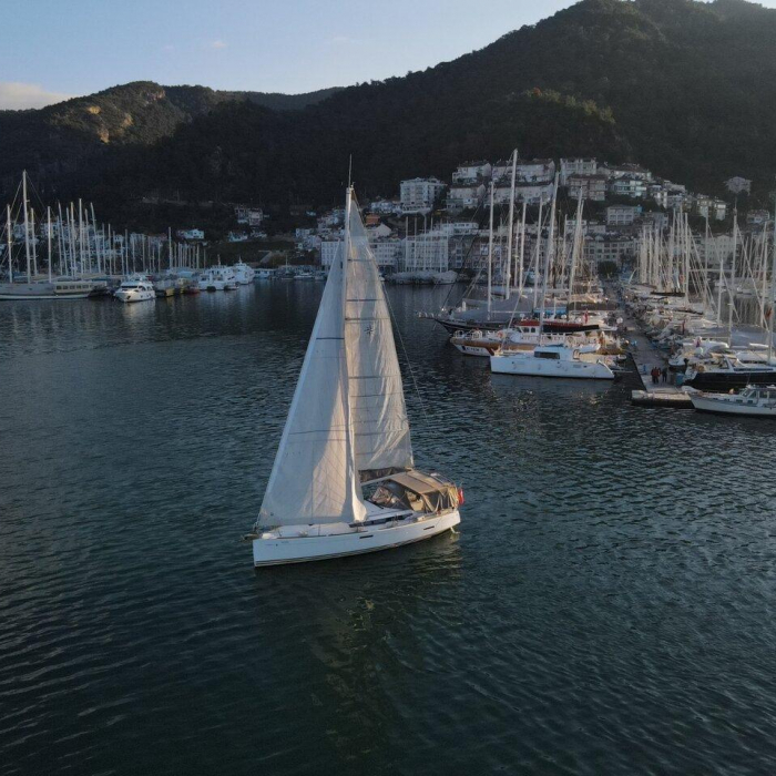 Mitis | Sun Odyssey 379 photo 4