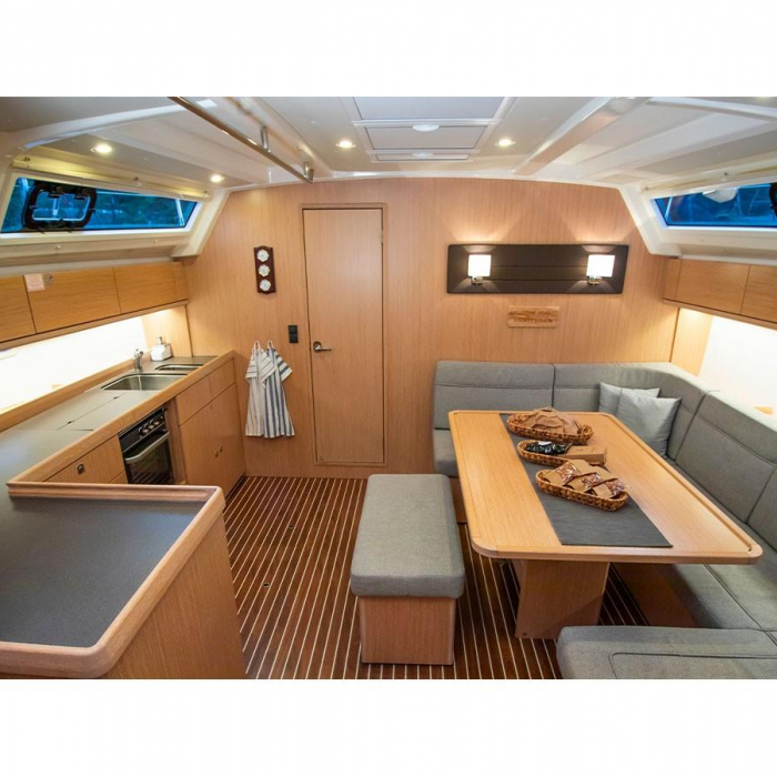 Amsterdam | Bavaria Cruiser 46 photo 13