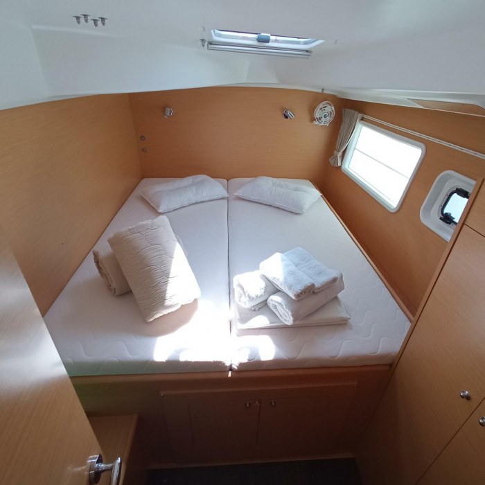 Sunrise | Lagoon 380 photo 7