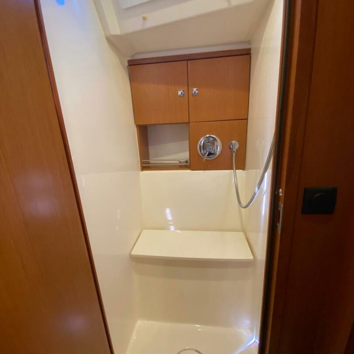 Protein | Bavaria Cruiser 46 photo 5