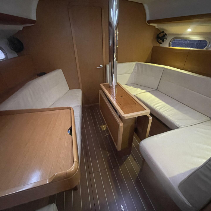 Agatha | Sun Odyssey 36i photo 17