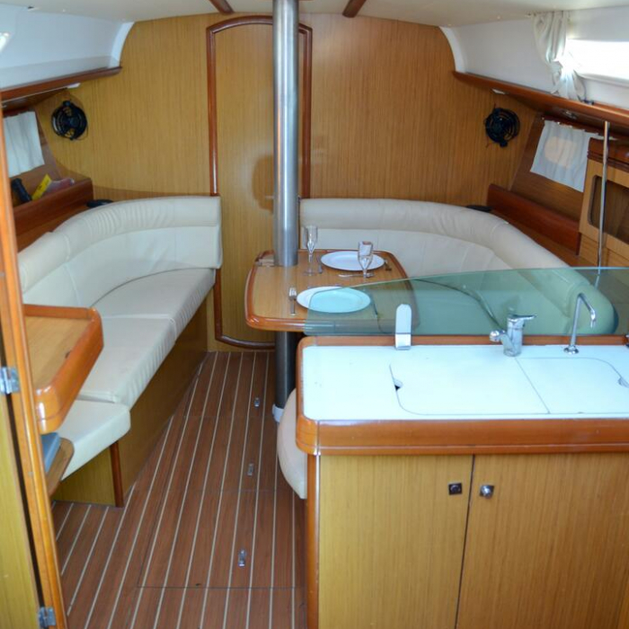 Billis | Sun Odyssey 36i photo 18