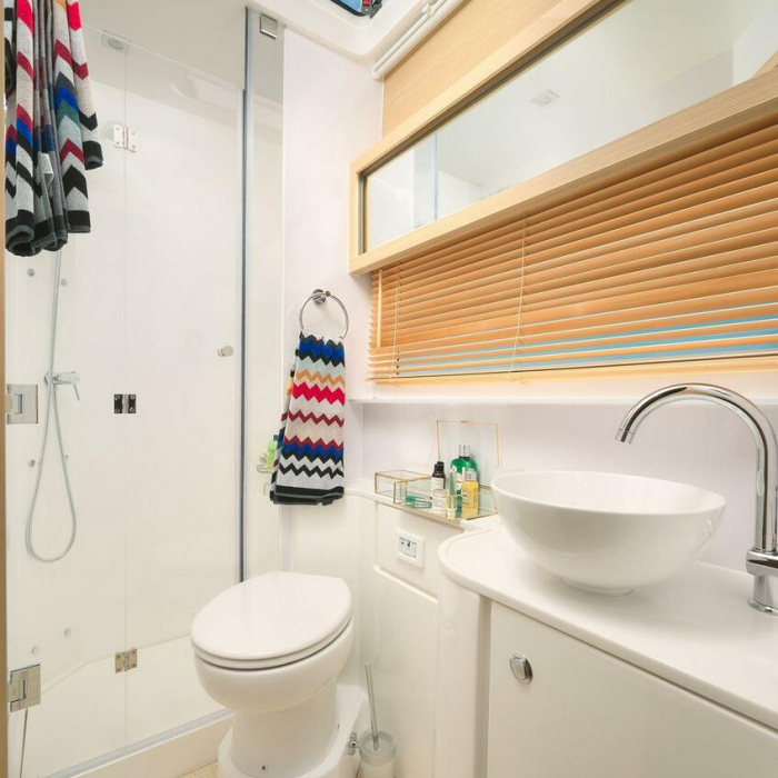 By My Side | Aquila 54 photo 12