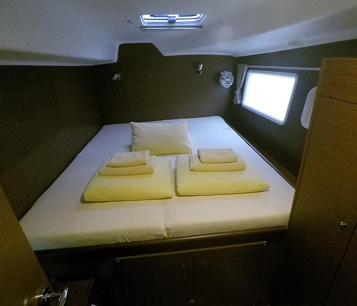 Grey pearl | Lagoon 380 photo 10