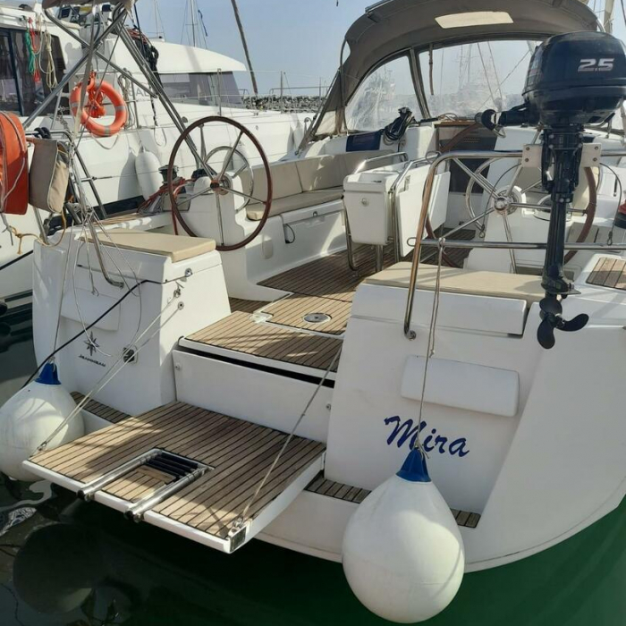 Mira | Sun Odyssey 439 photo 4