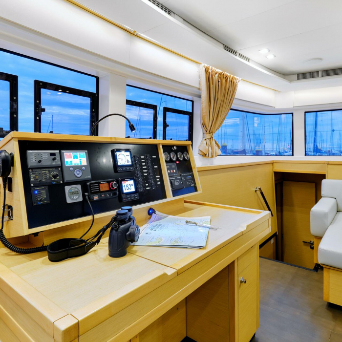 Neptuno | Lagoon 52F photo 73