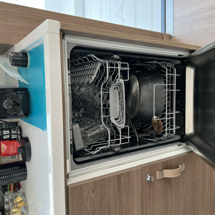 Star Velvet (A/C, Generator, Water Maker, dishwasher) | Bali 4.6 photo 19