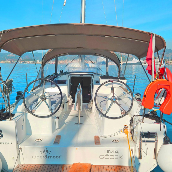 Lima | Oceanis 30.1 photo 10