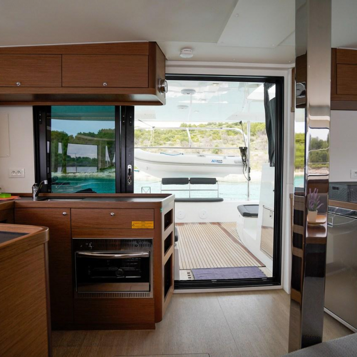 Vesper | Lagoon 42 photo 18