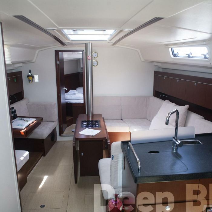 Deep Blue | Hanse 415 photo 13