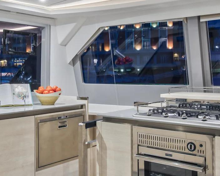  | Moorings 5000-6 photo 7