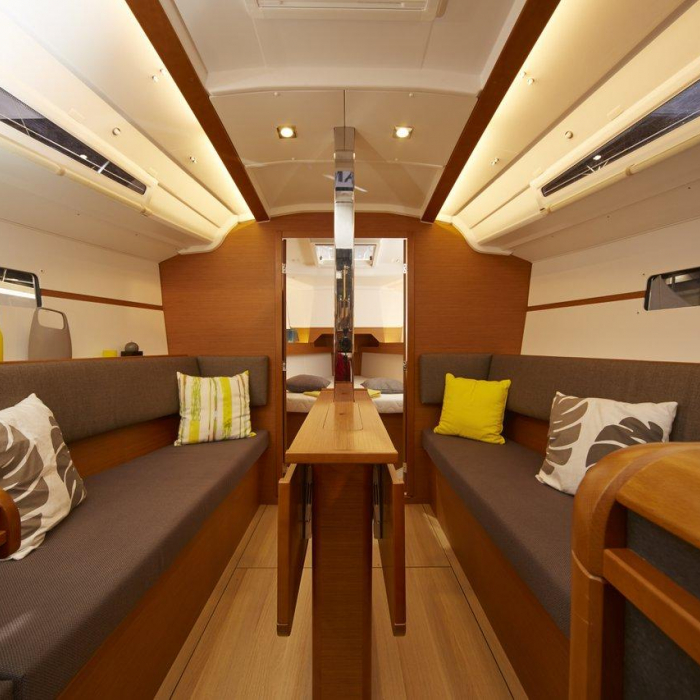 Why Not | Sun Odyssey 349 photo 7