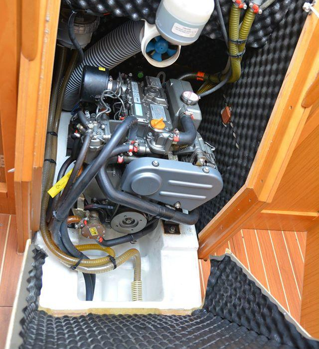 Babis 2010 | Sun Odyssey 36i photo 35