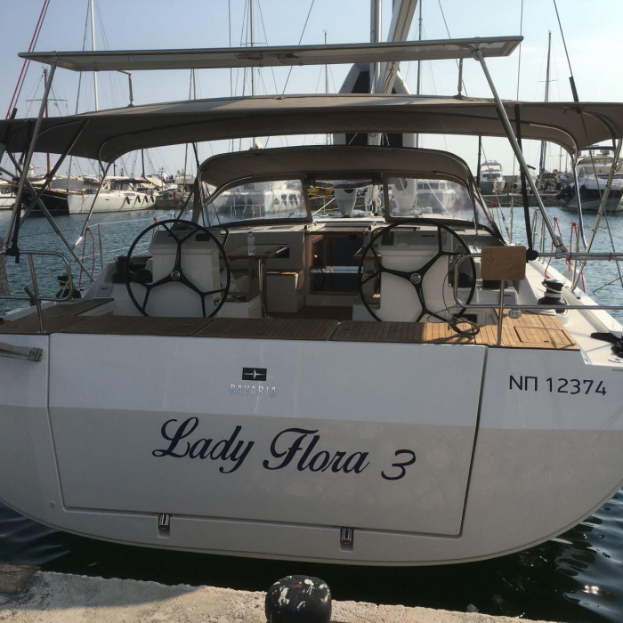 LADY FLORA 3 | Bavaria C50 photo 4