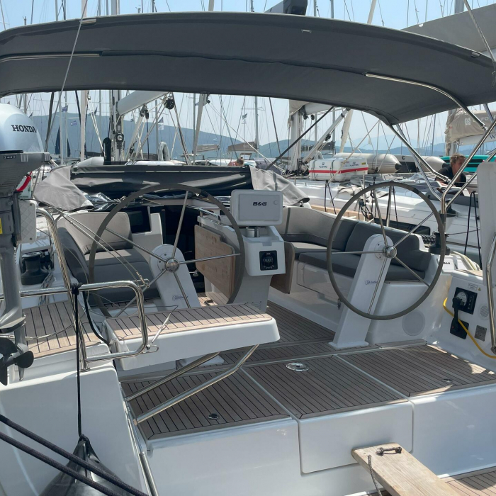 Medusa III | Hanse 388 photo 10