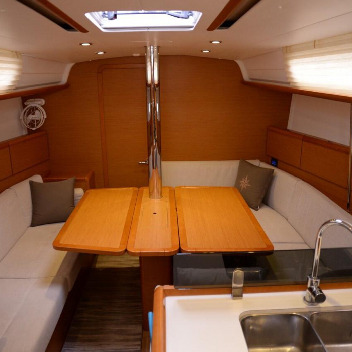 Mitis | Sun Odyssey 379 photo 8