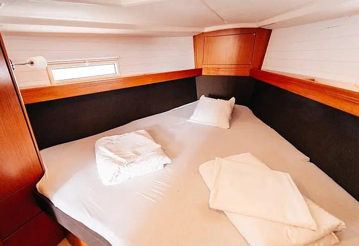 Flinx | Bavaria Cruiser 37 photo 6