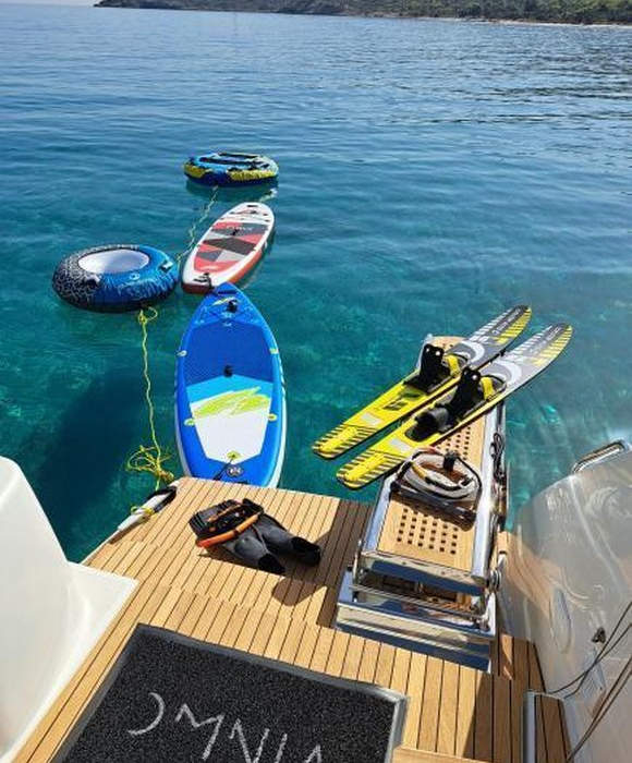 Omnia | Lagoon 46 photo 14