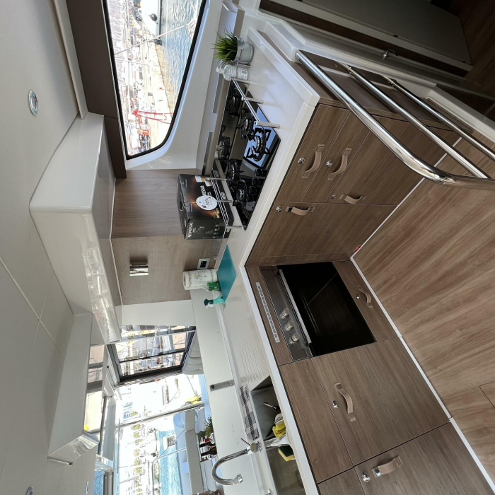 Star Velvet (A/C, Generator, Water Maker, dishwasher) | Bali 4.6 photo 10