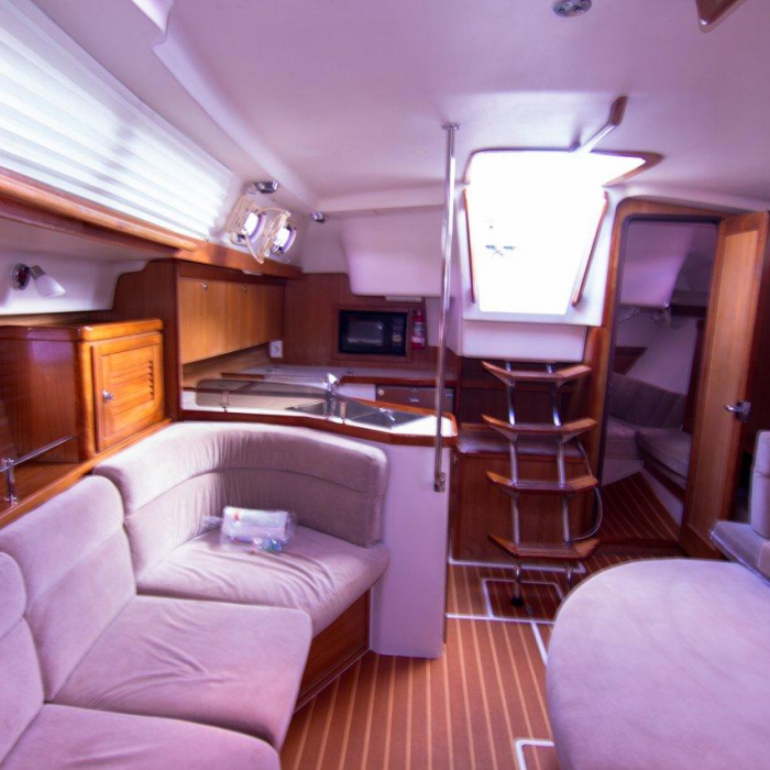 Vag Alame | catalina 375 photo 9