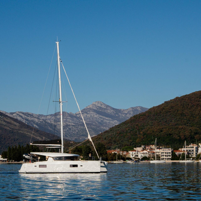 Lyubushka | Lagoon 42 photo 13