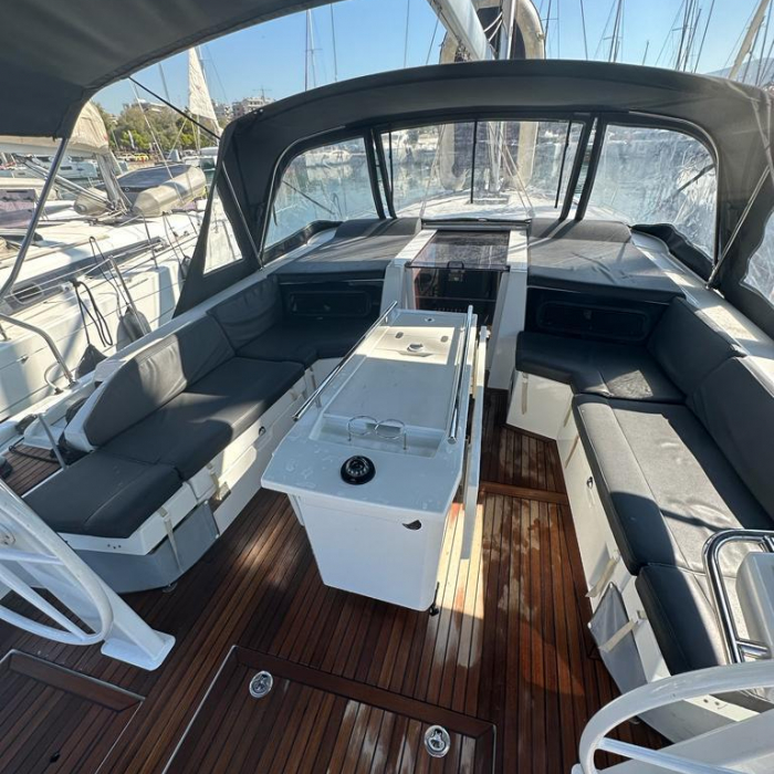 Class | Oceanis 46.1 photo 7
